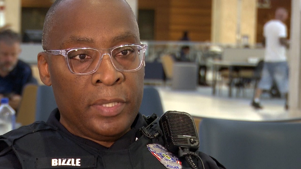 TPA officer offers helping hand to travelers
